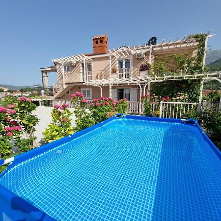 Apartments Popadic With Parking Herceg Novi Exterior photo