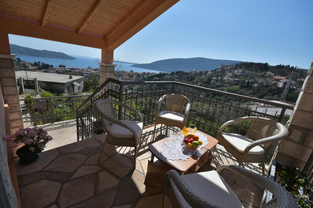 Apartments Popadic With Parking Herceg Novi Room photo